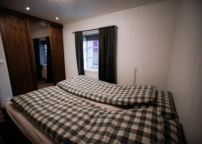 Harbour Haven Henningsvær